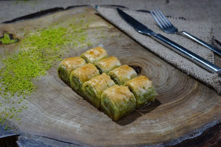 fıstıklı mozaik